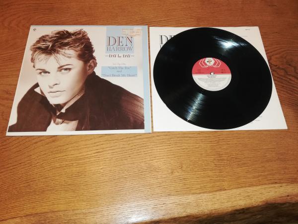 Den Harrow Day by Day 1987 Ariola 208110 Deutsche Pressung VG+/VG+